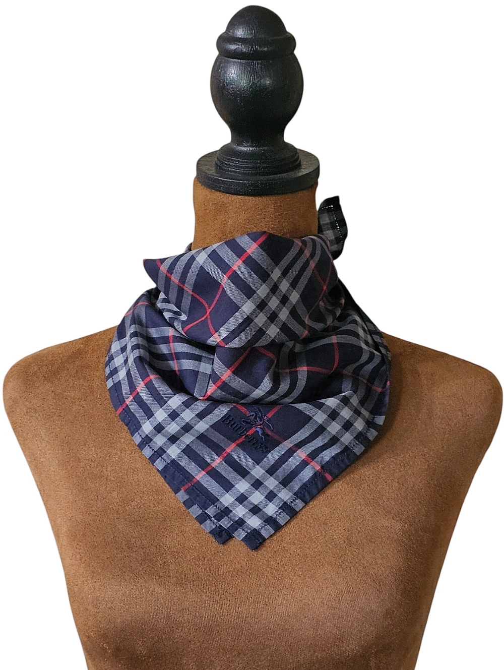 BURBERRY SCARF - Picture 12 of 13